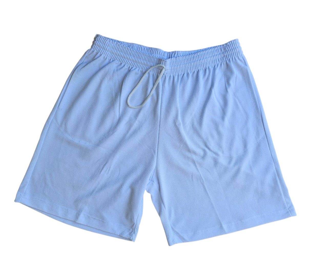 short blanco deportivo