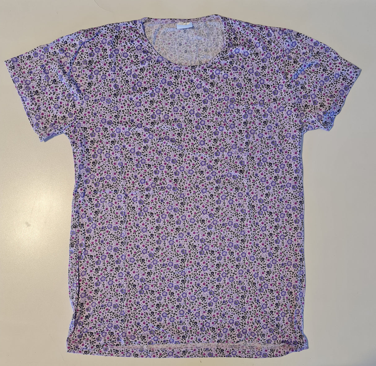 Remera flores