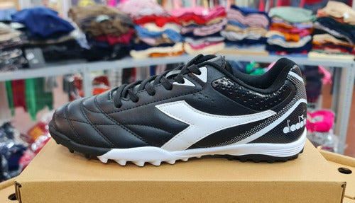 Champion Futbol 5 Diadora Negro