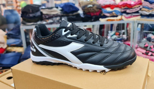 Champion Futbol 5 Diadora Negro