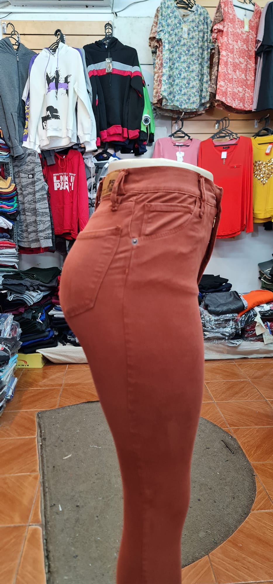 Jean Bela De Colores