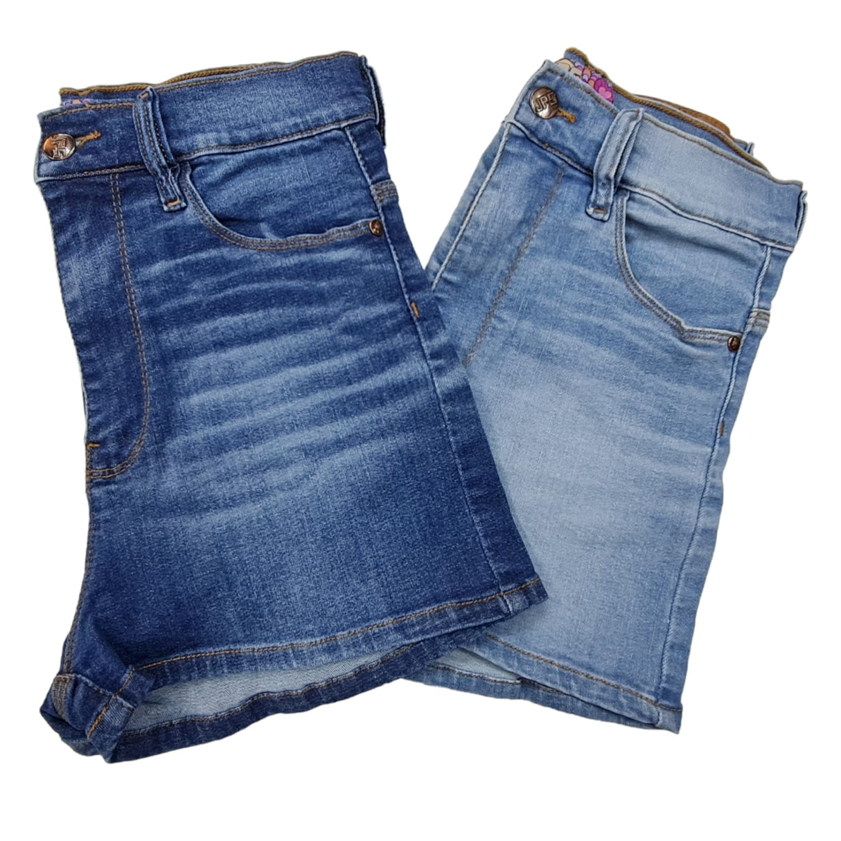 short de jean con bigotes