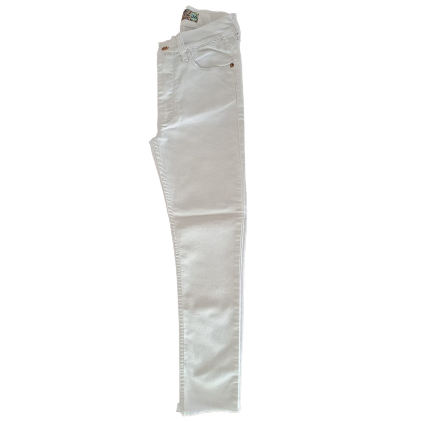 skinny white desflecado
