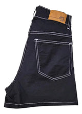 Short de jean negro con hilo blanco