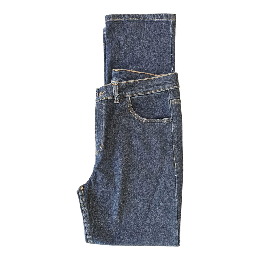 Jean clasico en tono azul oscuro