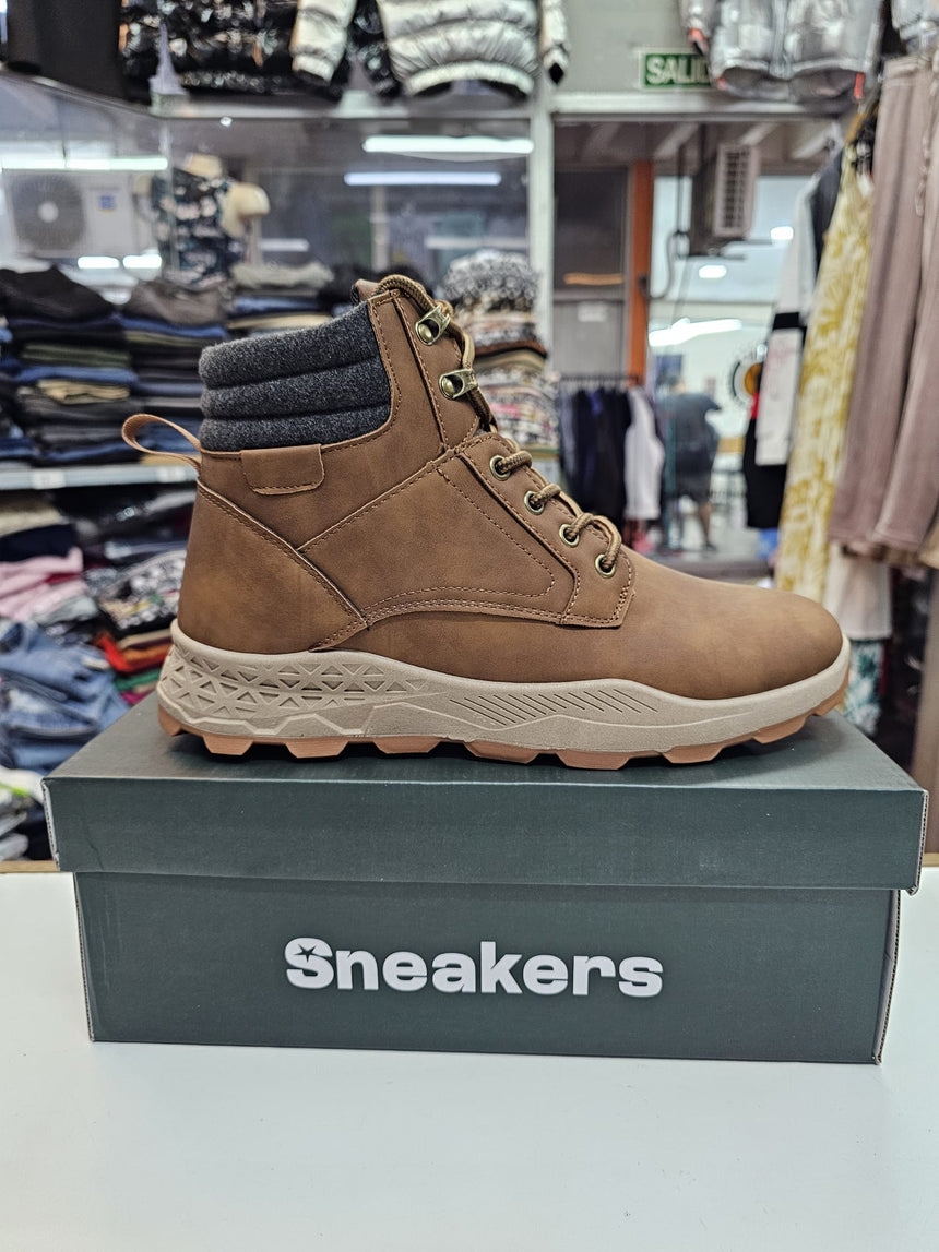 Bota montaña modelo BF2490