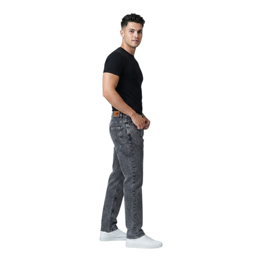 Jean Egardo en gris