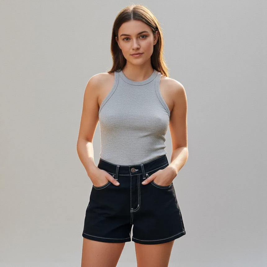 Short de jean negro con hilo blanco