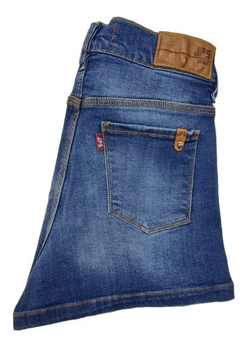 Short De Jean Con Roturas Y Localizado