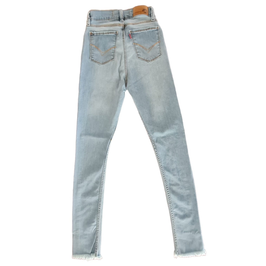 Skinny tiro alto tobillo desflecado