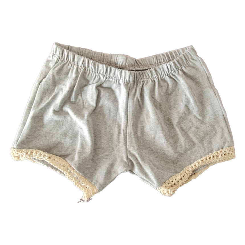Short Con Puntilla
